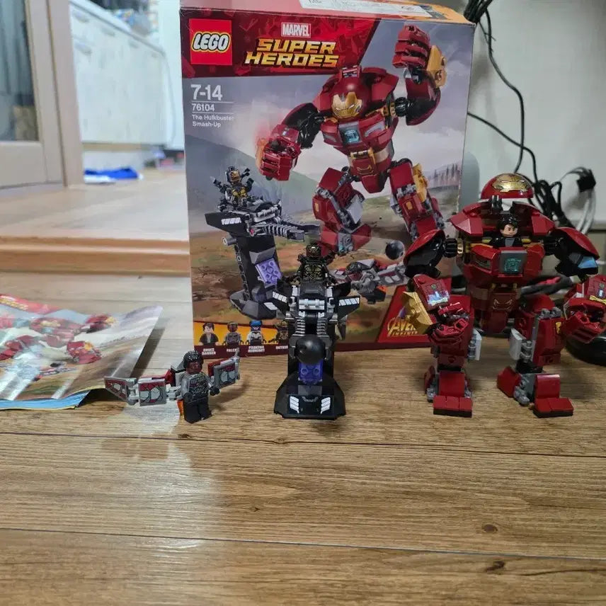 [BUNJANG] LEGO 76104 Hulk Buster Smash-Up / 레고 76104 헐크버스터 스매시업