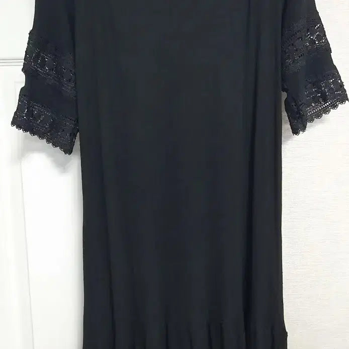 [SOLD OUT] LAP 레이스 스퀘어넥 원피스