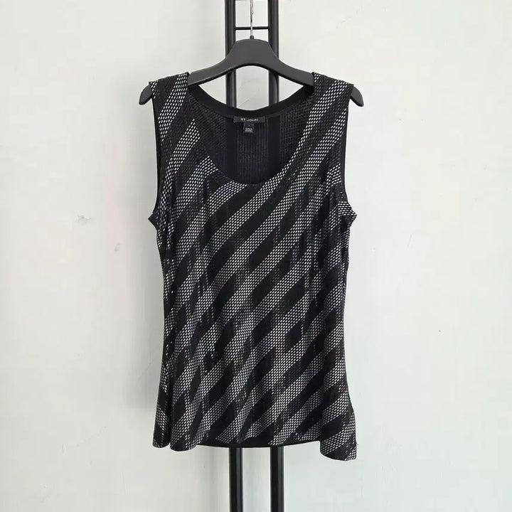 [BUNJANG] ST. JOHN Striped Sleeveless T-Shirt / 정품 센존 ST.JOHN 스트라이프 민소매 티셔츠