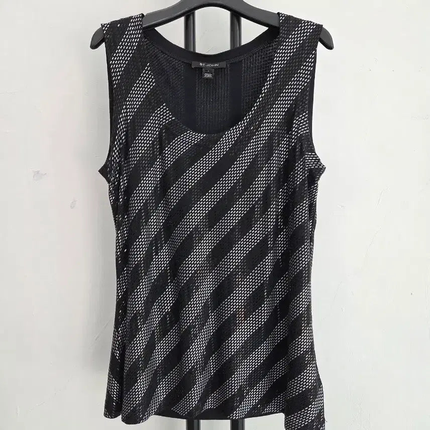 [BUNJANG] ST. JOHN Striped Sleeveless T-Shirt / 정품 센존 ST.JOHN 스트라이프 민소매 티셔츠