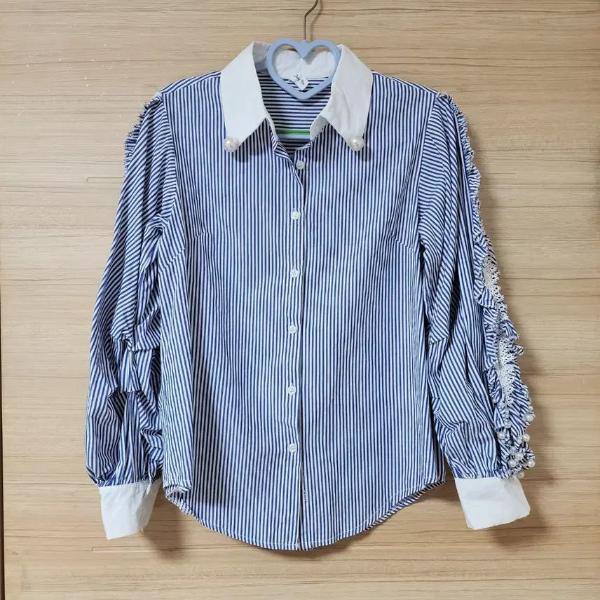 [BUNJANG] Pearl Bead Stripe Blouse / 너무 예쁜 진주 비즈 스트라이프 셔츠 블라우스