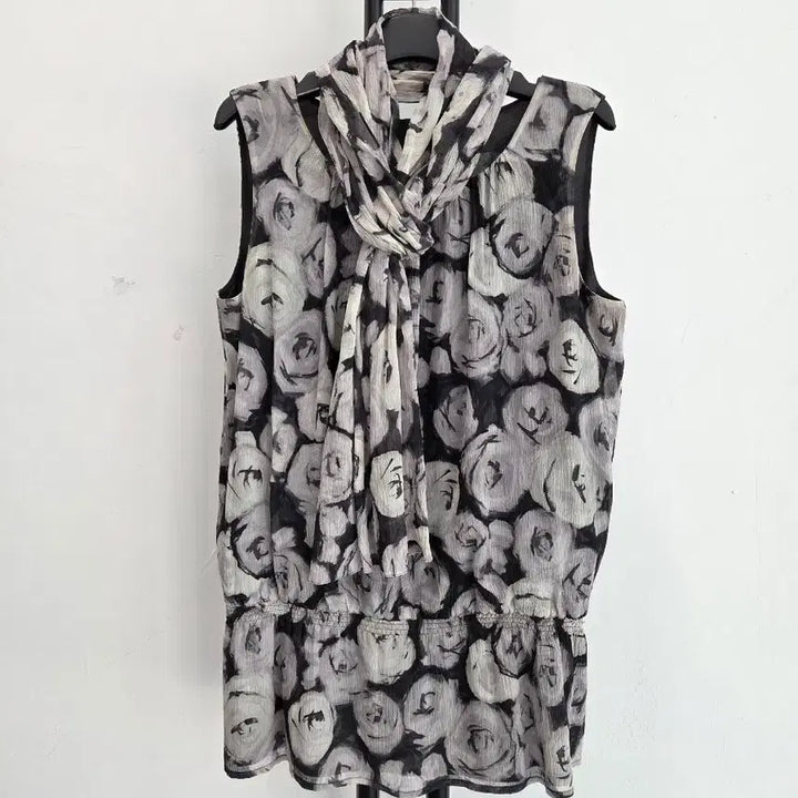 [BUNJANG] ST. JOHN Flower Chiffon Blouse &amp; Scarf Set / 정품 센존 ST.JOHN 플라워 쉬폰 블라우스+스카프 세트