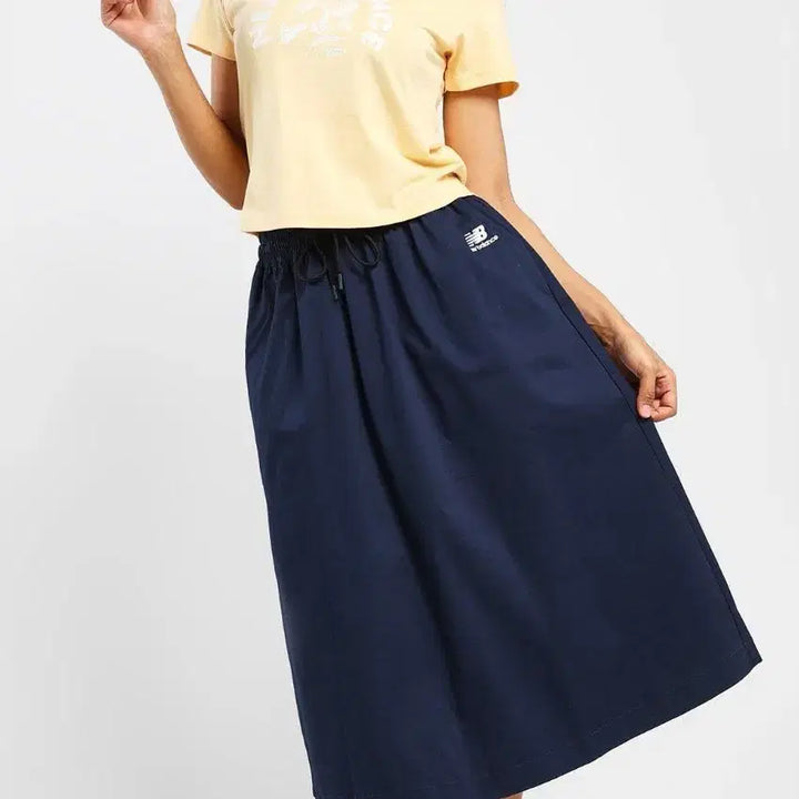 [BUNJANG] New Balance Navy A-Line Long Skirt XS / 뉴발란스 네이비 A라인 롱 스커트 xs
