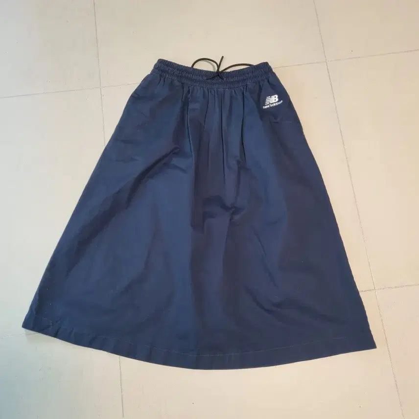 [BUNJANG] New Balance Navy A-Line Long Skirt XS / 뉴발란스 네이비 A라인 롱 스커트 xs
