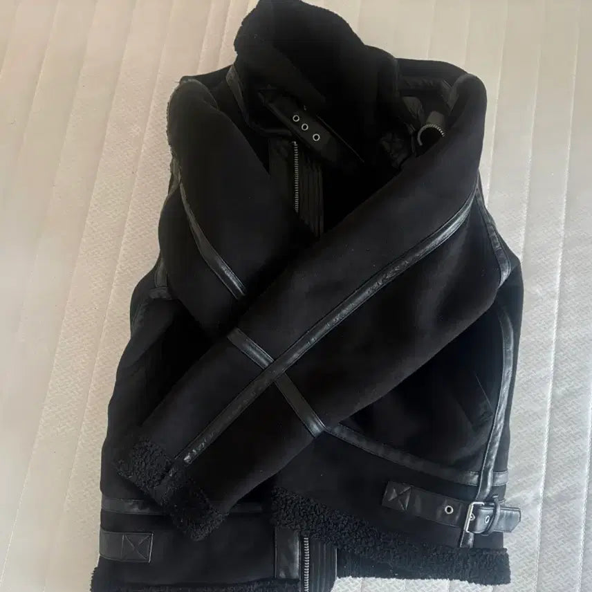 [BUNJANG] SIEG Black Mustang Jacket / SIEG 블랙 무스탕