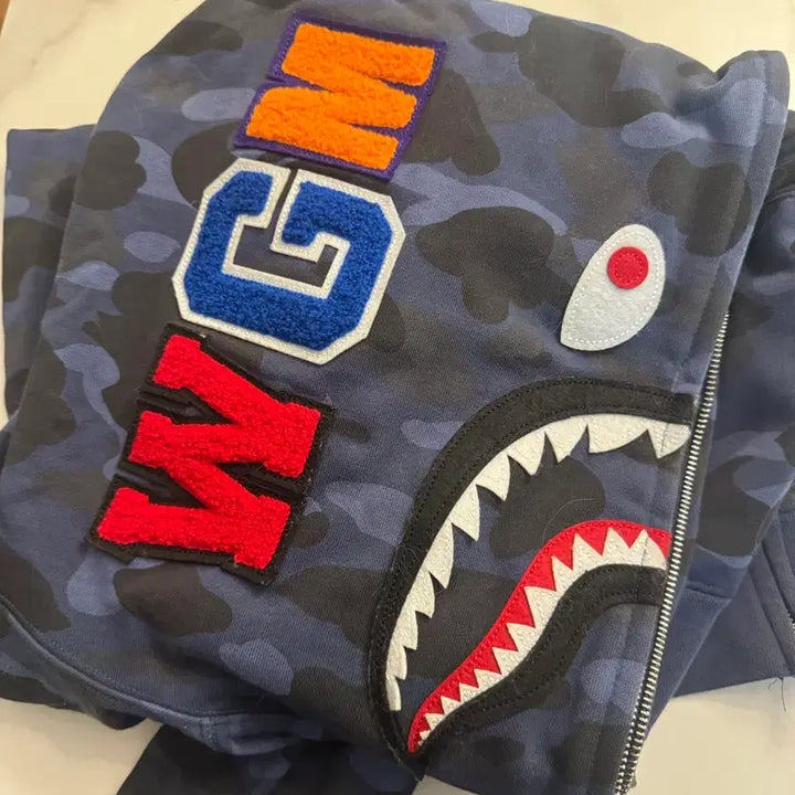 [BUNJANG] BAPE Color Camo Shark Hoodie Navy L / BAPE 베이프 컬러 카모 샤크 후드 네이비 L사이즈