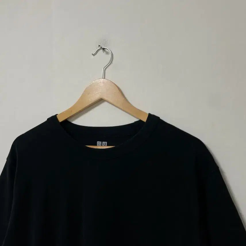 [BUNJANG] Uniqlo U Loose Fit Half Sleeve T-Shirt / 105 유니클로U 루즈핏 반팔티 정품