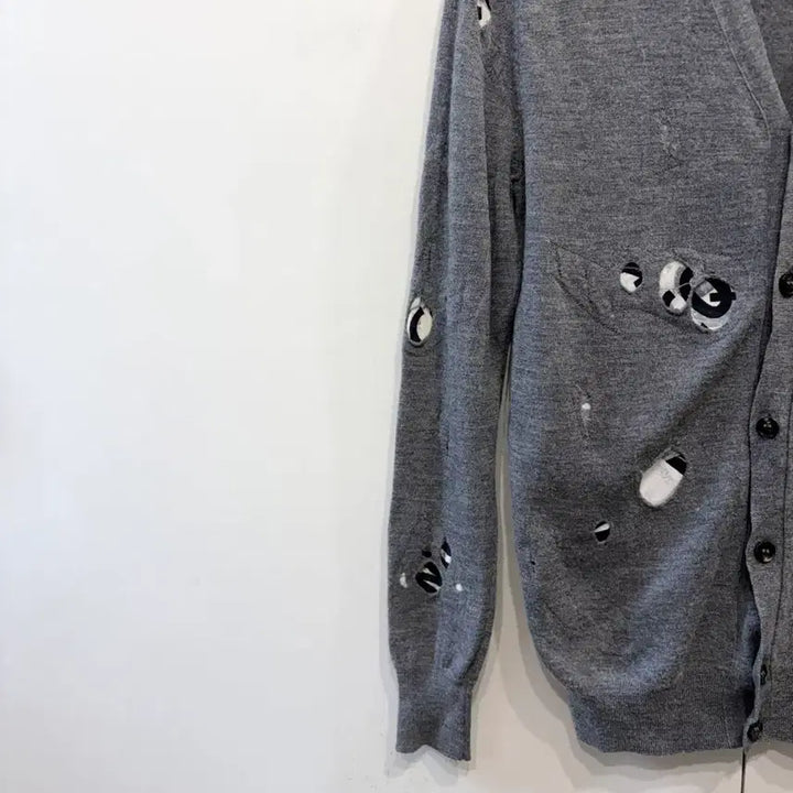 [BUNJANG] Alexander McQueen Distressed Cardigan / 알렉산더 맥퀸 디스트레스 가디건