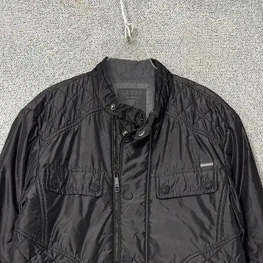 [BUNJANG] Guess Black Vintage Quilting Jacket (M) / 게스 블랙 빈티지 레이싱 퀄팅자켓 M