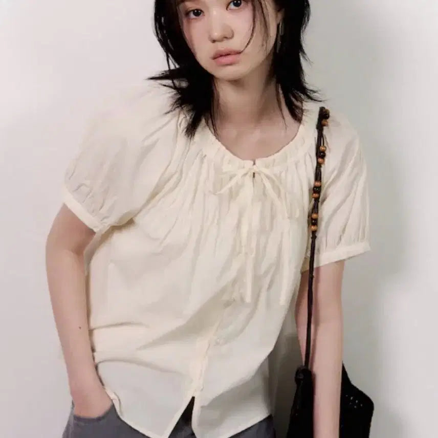 [BUNJANG] 8seconds NC Shirring Volume Blouse Ivory Women&