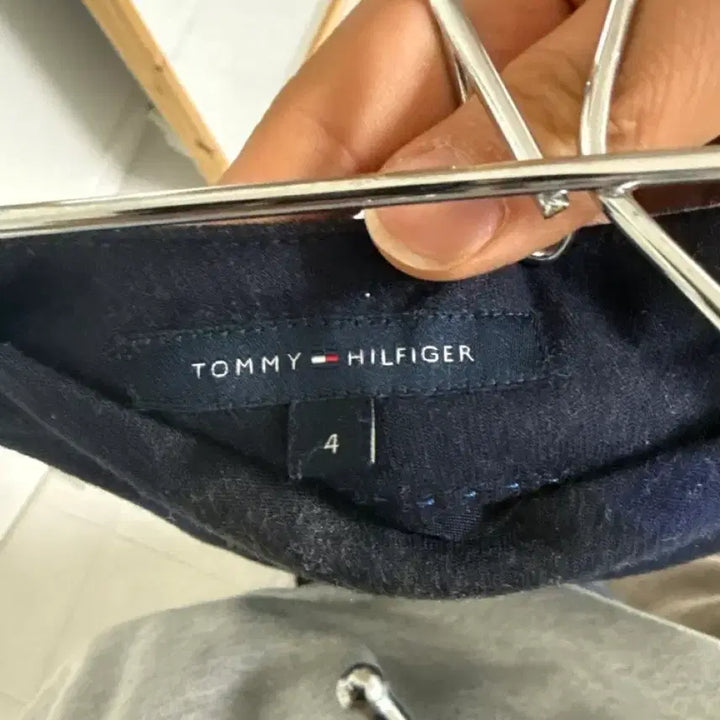 [BUNJANG] Tommy Hilfiger Wool Check Pleated Skirt / 타미힐피거 체크 울 플리츠 스커트