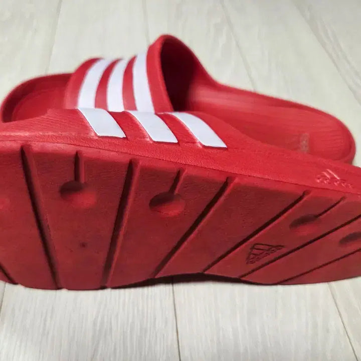 [BUNJANG] Adidas Adilette Shower Slides Red / 아디다스 삼선 슬리퍼 레드