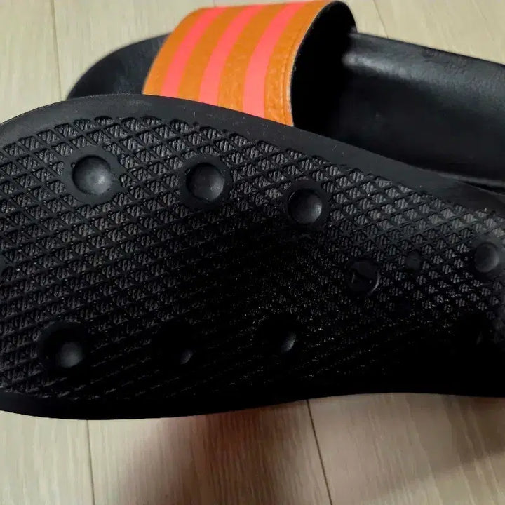 [BUNJANG] Adidas Adilette Aqua Slides / 아디다스 삼선 슬리퍼 주황 검정