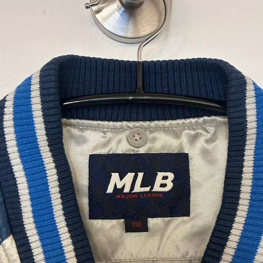 [BUNJANG] MLB New York Yankees Stadium Baseball Jumper Size 100 / MLB 뉴욕 양키즈 스타디움 야구 점퍼 100