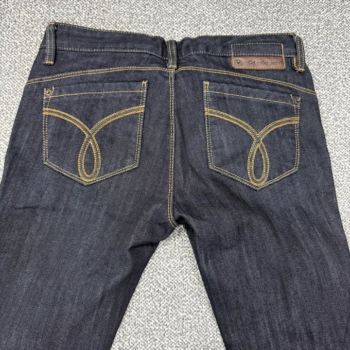 [BUNJANG] Calvin Klein 27" Bootcut Denim Jeans / 27 CK 캘빈클라인 부츠컷 데님 팬츠 청바지