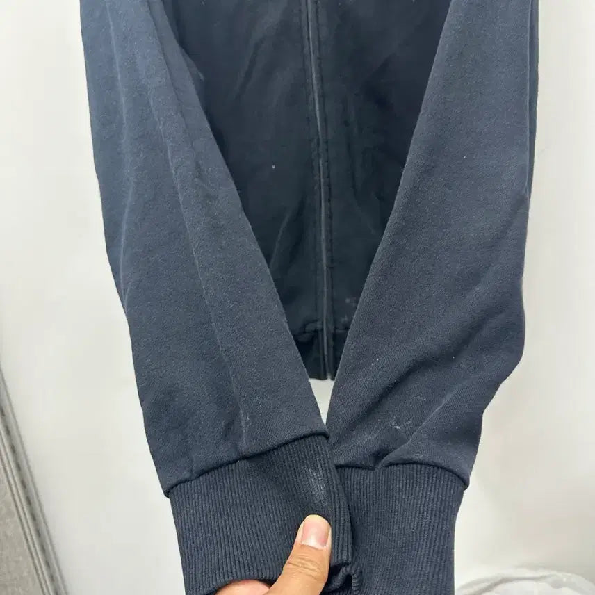 [BUNJANG] Puma Black Track Jacket (Size 100) / [만원 아라비아빈티지]푸마 블랙 트랙 자켓 100