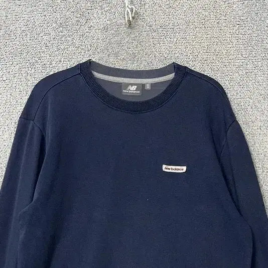 [BUNJANG] New Balance Navy Sweatshirt (M) / 뉴발란스 네이비 맨투맨 95(M)