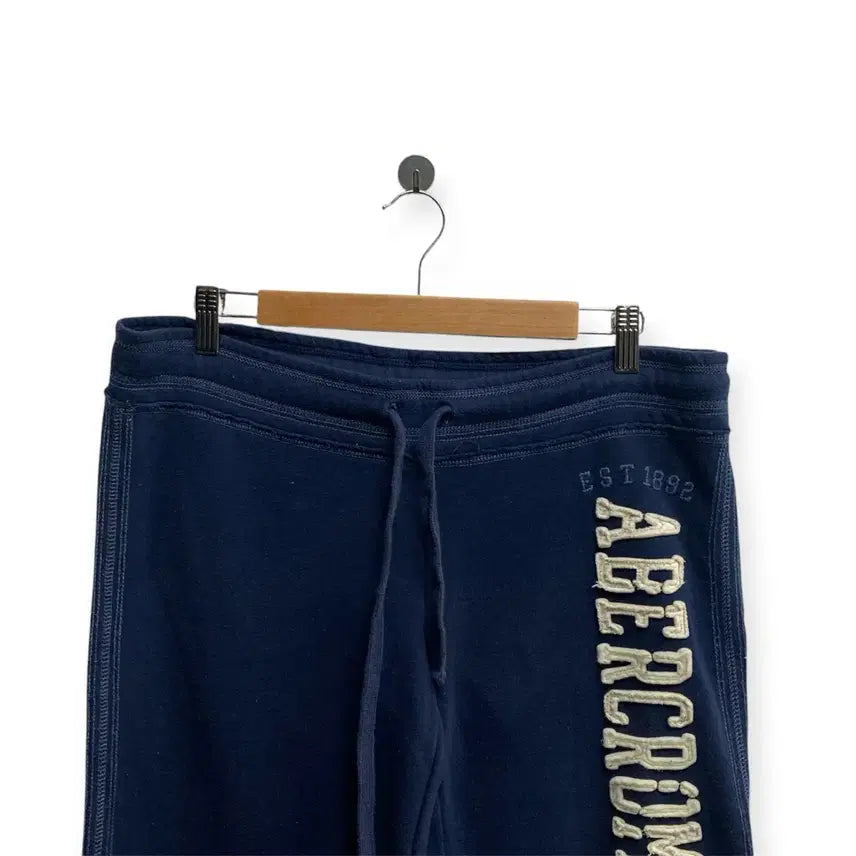 [BUNJANG] Abercrombie &amp; Fitch Navy Sweatpants M / A&amp;F 아베크롬비 네이비 스웻팬츠 M