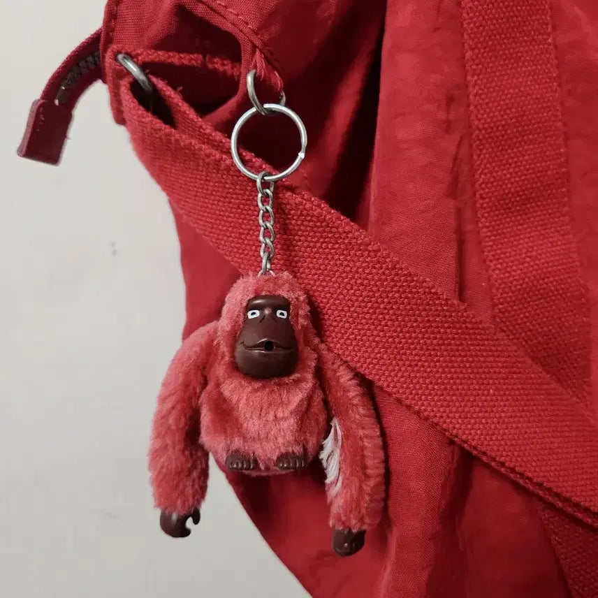 [BUNJANG] Kipling Red Tote Bag with Monkey Keychain / 빅사이즈 키플링 레드 토트백 + 몽키 키링