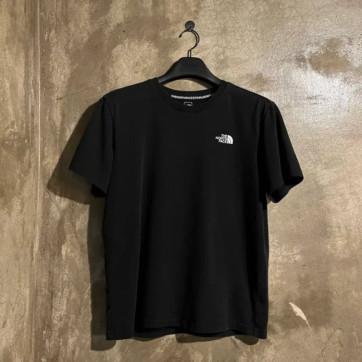 [BUNJANG] Le Coq Sportif Round Short Sleeve T-Shirt Black / 르꼬끄 라운드 반팔티 블랙