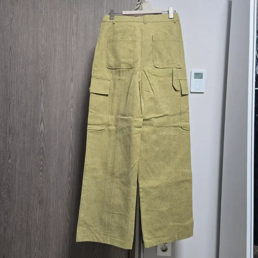 [BUNJANG] Thursday Island T-OINGK Khaki Wide Cargo Pants / 새상품) 써스데이아일랜드 토잉크  카키색 와이드 카고  팬츠