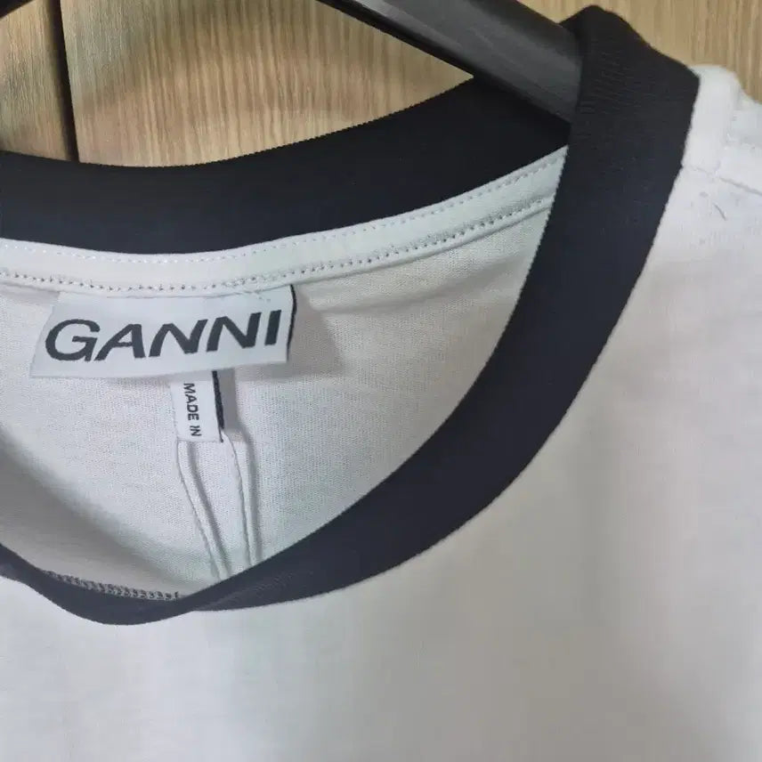 [BUNJANG] GANNI Cat Printing Ringer T-Shirt / GANNI 가니 고양이 프린팅 링거 티셔츠 새상품