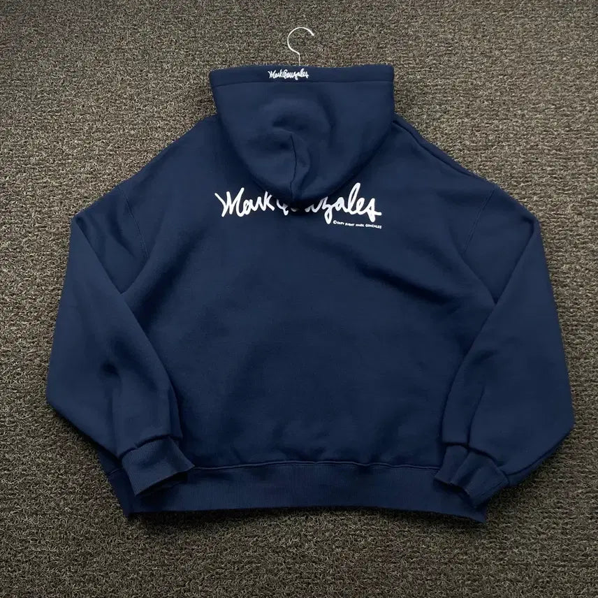 [BUNJANG] What It IsN Navy Hoodie / 와릿이즌 네이비 후드티