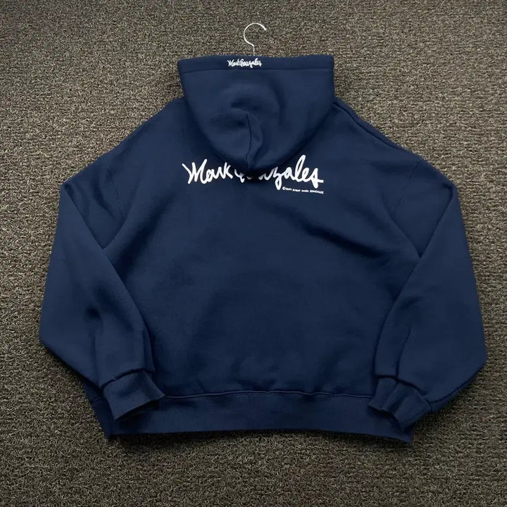 [BUNJANG] What It IsN Navy Hoodie / 와릿이즌 네이비 후드티