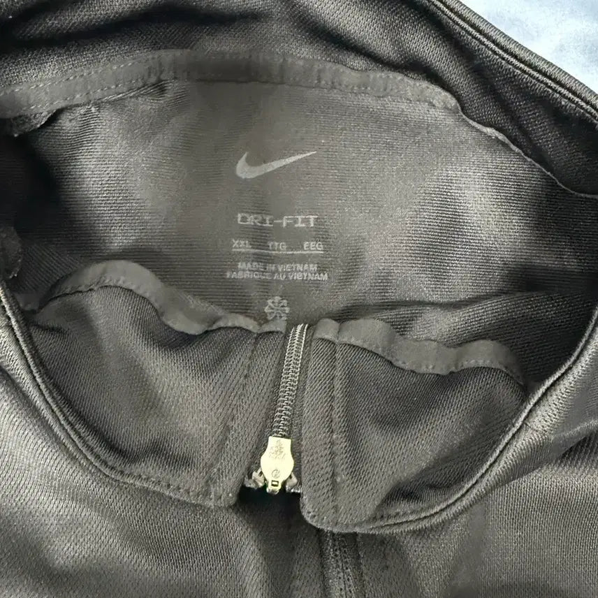 [BUNJANG] Nike Black Zip-Up Training Top 2XL / 나이키 블랙 집업 트레이닝 상의