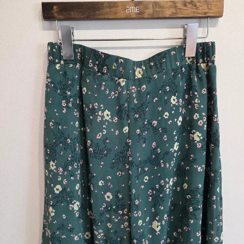 [BUNJANG] Anivee Flower Pattern Long Skirt Green / Anivee f. 플라워 패턴 바지 그린  66