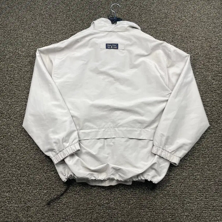 [BUNJANG] Beanpole Embroidered Logo Beige Windbreaker Jacket / 빈폴 자수로고 베이지 바람막이 자켓