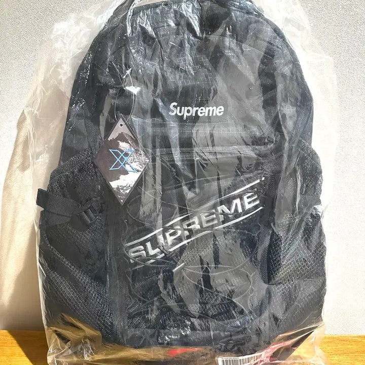 [BUNJANG] Supreme Backpack Black 23FW / 슈프림 백팩 블랙 - 23FW