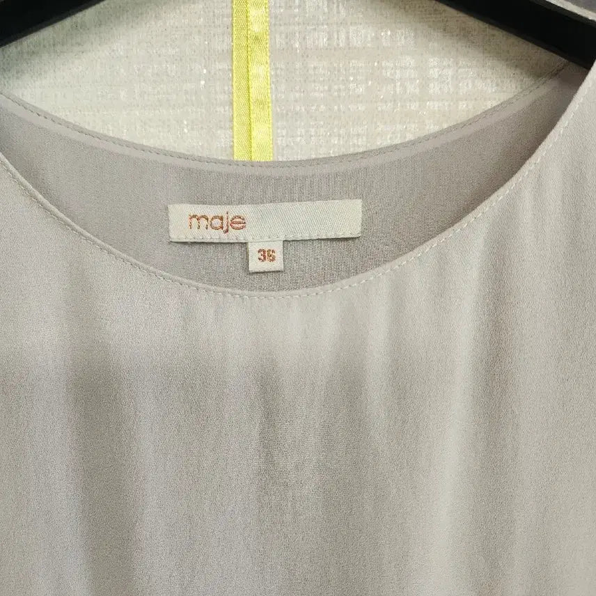 [BUNJANG] Maje Grey Short Sleeve Blouse with Waist String / maje 회색 반팔 블라우스 허리 스트링