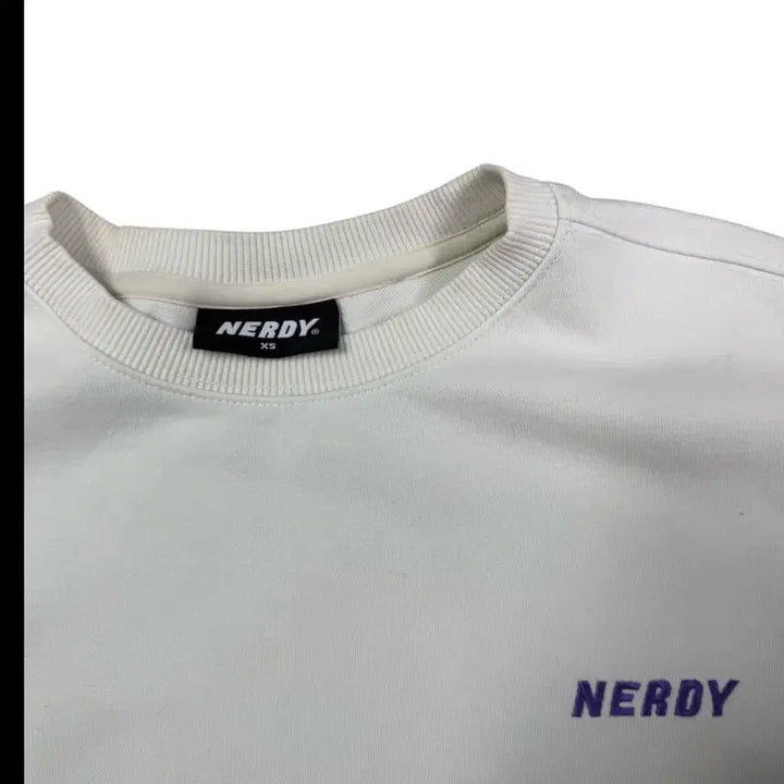 [BUNJANG] Nerdy Sweatshirt / 널디 맨투맨