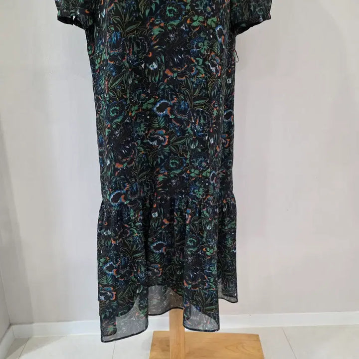 [BUNJANG] Givy Flower Pattern Chiffon Long Dress / Givy 플라워 패턴 쉬폰 롱 원피스