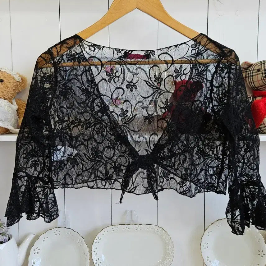[BUNJANG] Black Lace Bolero Cardigan / 블랙 레이스 볼레로 가디건