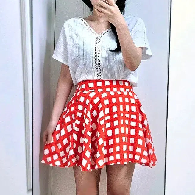 [BUNJANG] Square Pattern Back Zipper Flare Skirt / 네모 패턴 뒷지퍼 플레어 스커트