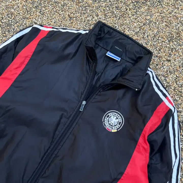 [BUNJANG] Adidas Black Germany Windbreaker Jacket / 아디다스 블랙 독일 바람막이 자켓