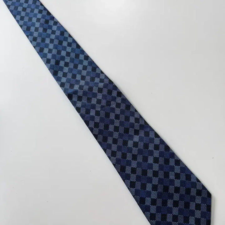 [BUNJANG] Benetton Silk Necktie 8.5cm / 베네통 (Benetton) 실크 넥타이 8.5cm