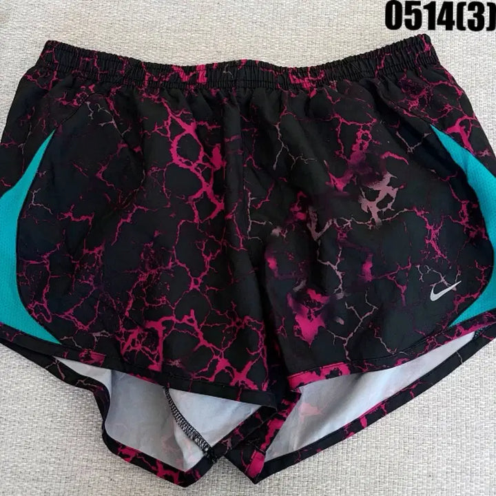 [BUNJANG] Nike Black/Pink Running Shorts - Size M / 나이키 블랙/핑크 러닝 반바지 M 0514