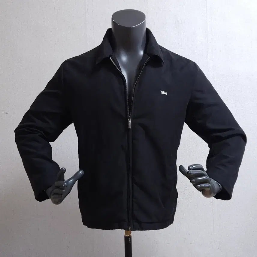 [SOLD OUT] 버버리 블랙 남성 집업 자켓 점퍼 100