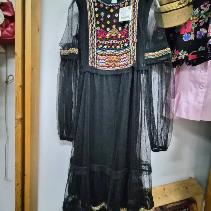 [BUNJANG] Zara Beaded Embroidered Chiffon Dress S / 자라 비즈자수 샤 원피스