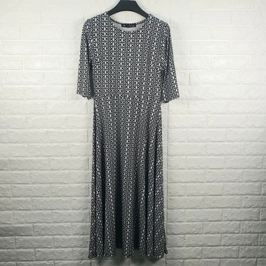 [BUNJANG] Geometric Pattern Long Dress / [55]립밤 기하학 패턴 롱 원피스