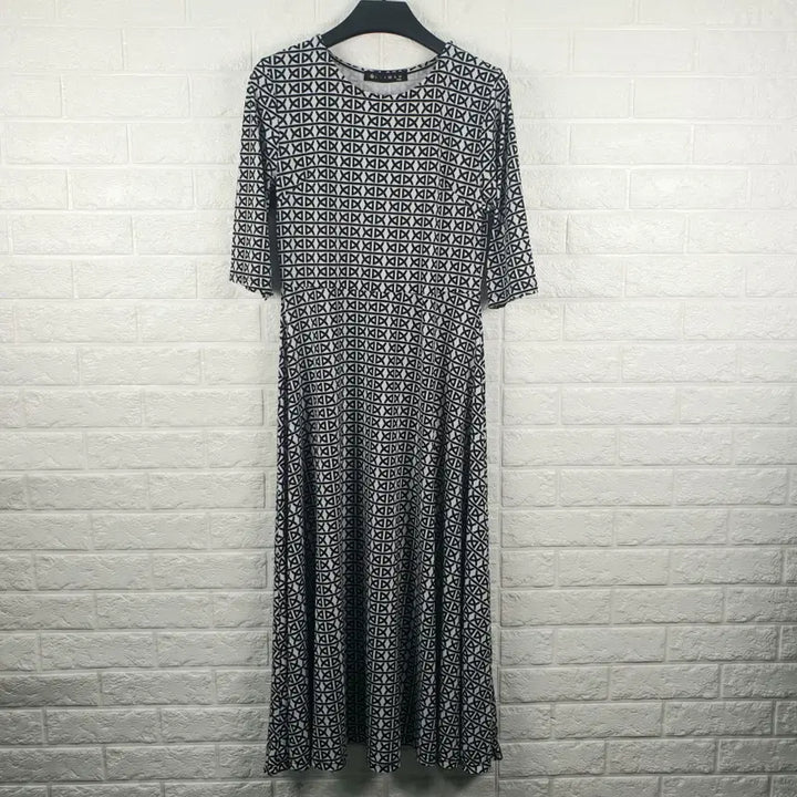[BUNJANG] Geometric Pattern Long Dress / [55]립밤 기하학 패턴 롱 원피스