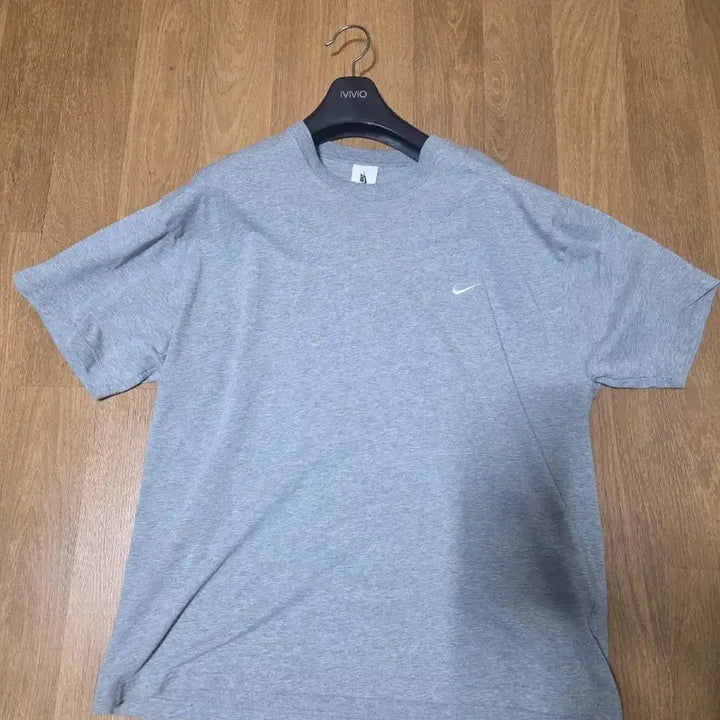 [BUNJANG] Nike Solo Swoosh T-Shirt Gray XXL / 나이키 솔로스우시 반팔 그레이 xxl(105사이즈감)