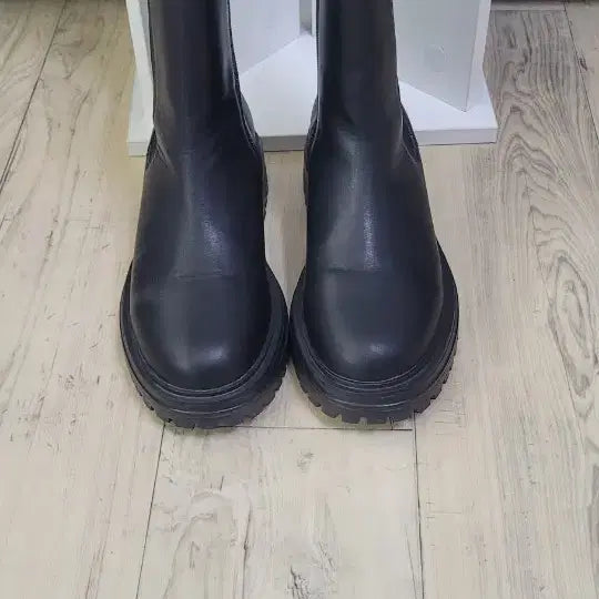 [BUNJANG] Barbara Genuine Leather Chelsea Ankle Boots BBE832BK / 바바라 소가죽 첼시 앵클부츠 BBE832BK