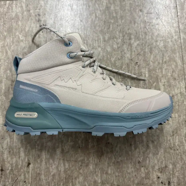 [BUNJANG] Skechers Max Protect Legacy Hiking/Trekking Shoes (Waterproof) / 스케쳐스 맥스 프로텍트 레거시 235
