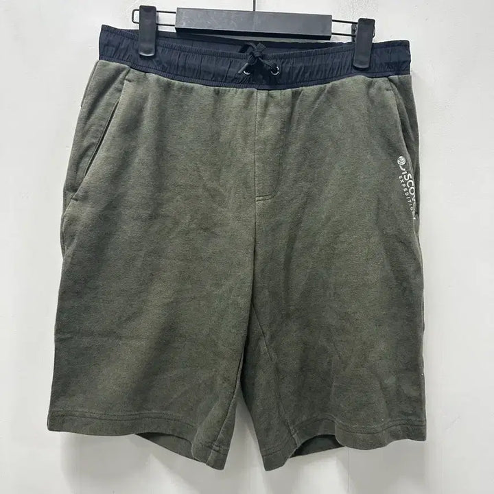 [BUNJANG] Discovery Khaki Shorts Size 32 / [만원 아라비아빈티지]디스커버리 카키색 반바지 32
