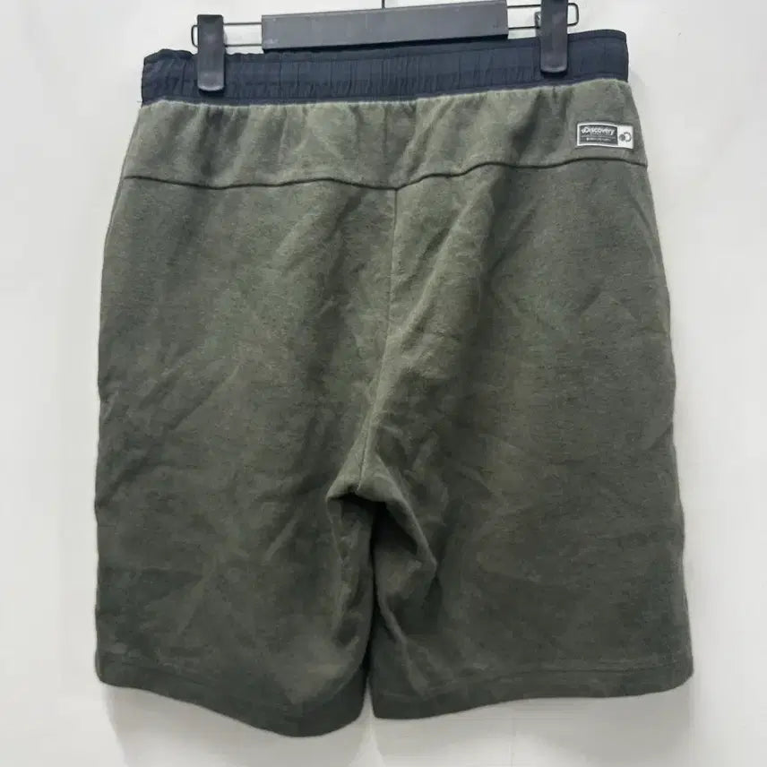 [BUNJANG] Discovery Khaki Shorts Size 32 / [만원 아라비아빈티지]디스커버리 카키색 반바지 32