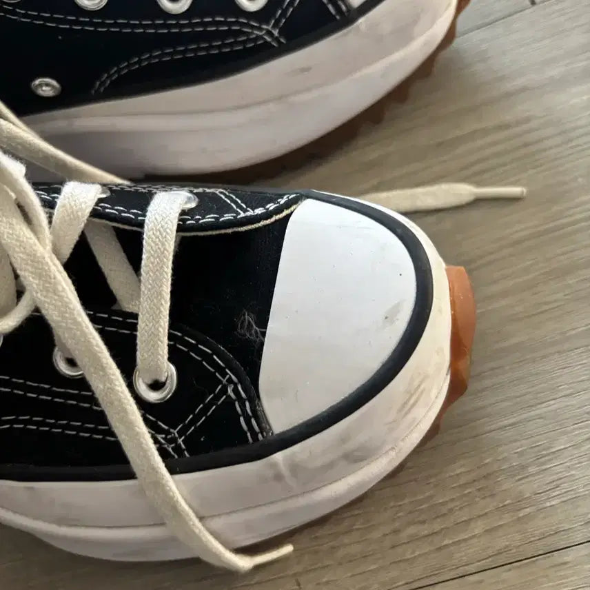 [BUNJANG] Converse Run Star Hike High Top Black Size 240 / 컨버스 런스타 하이 블랙 240